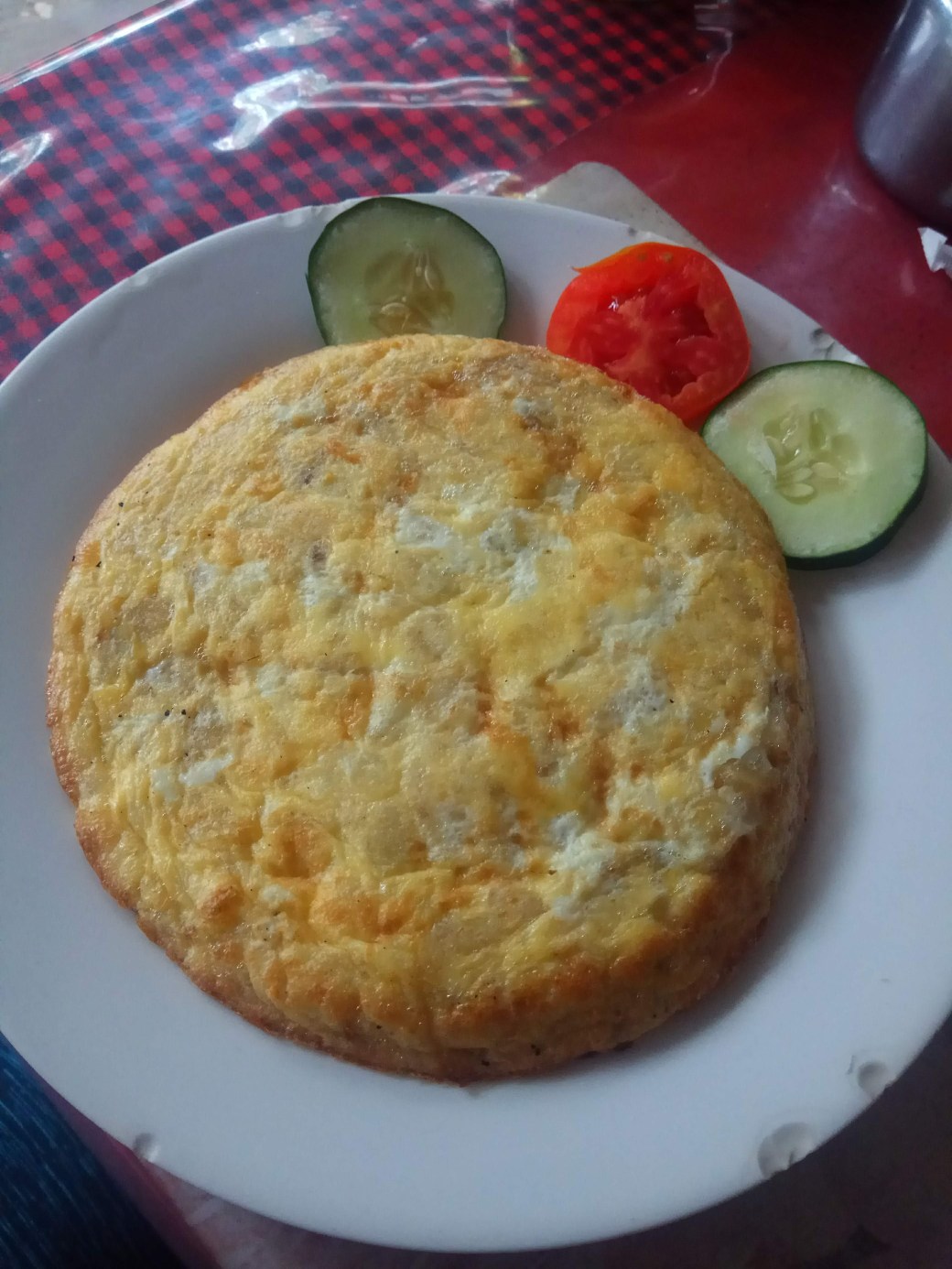 A plate with Chips Mayai